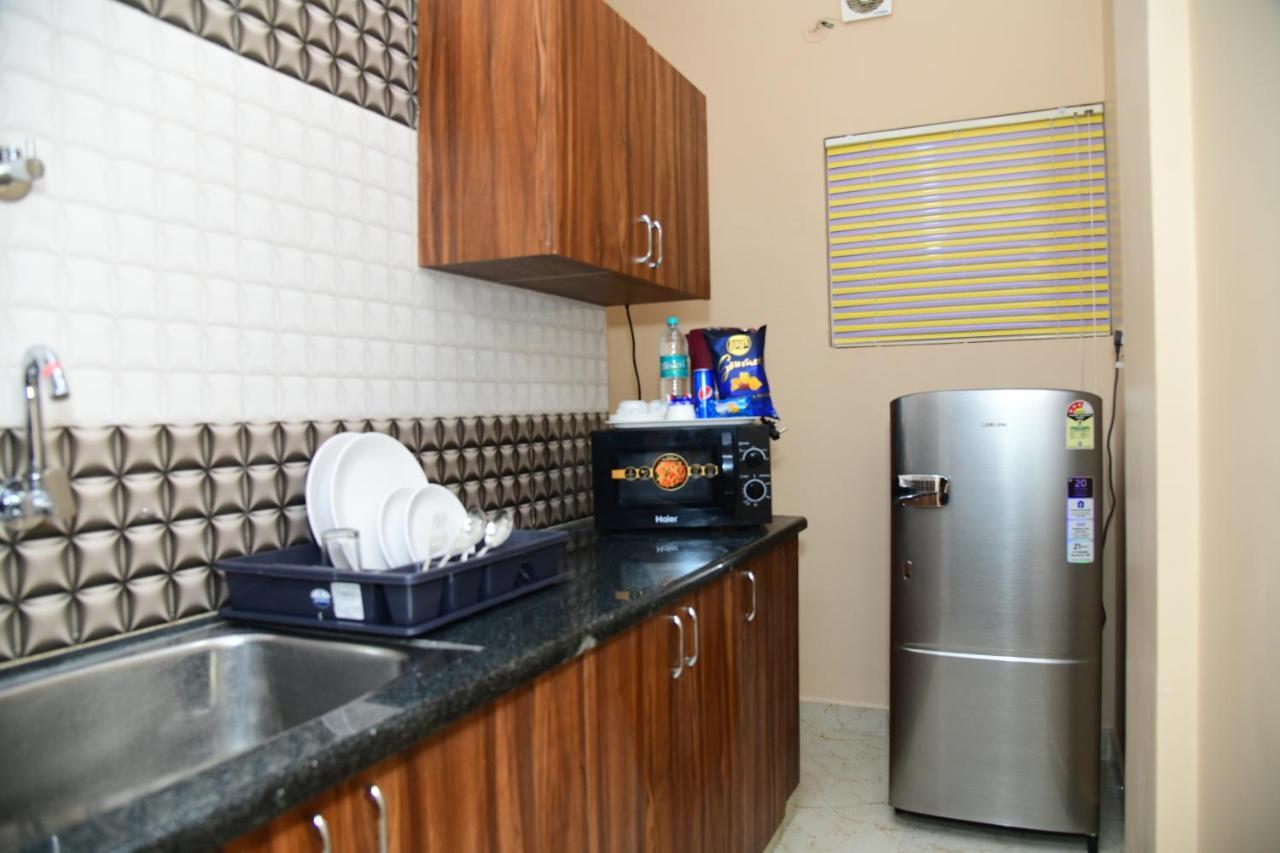 Apartment 1 Rk Ac With Open Terrace Manyata Tech Park Bangalore