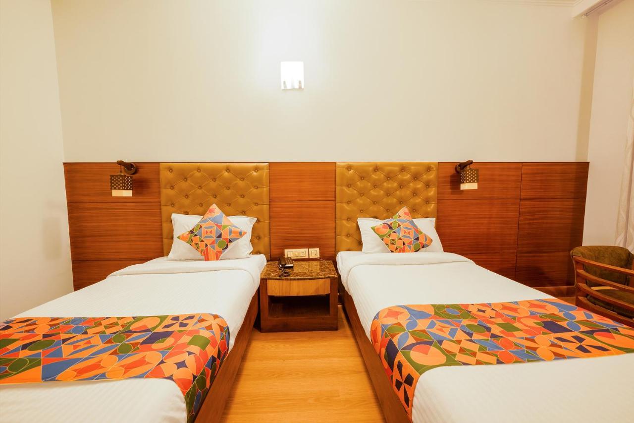 Fabhotel Royale Basant Residency - Gandhinagar 3*