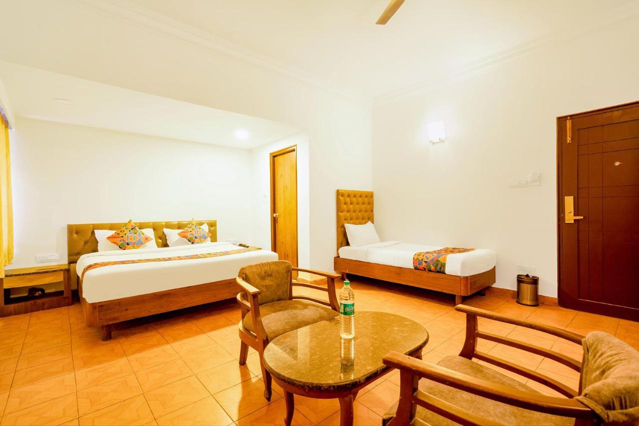 Hotel Fabhotel Royale Basant Residency - Gandhinagar