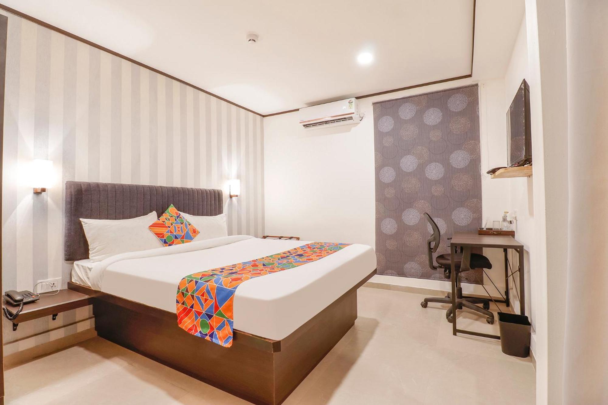 Fabhotel Park - Indiranagar Hotel