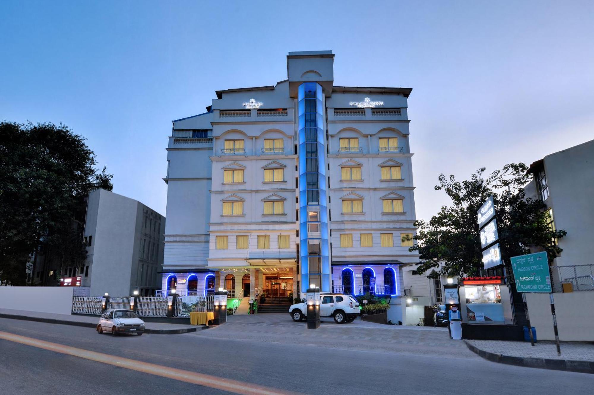 Hotel Ramanashree Richmond 3*