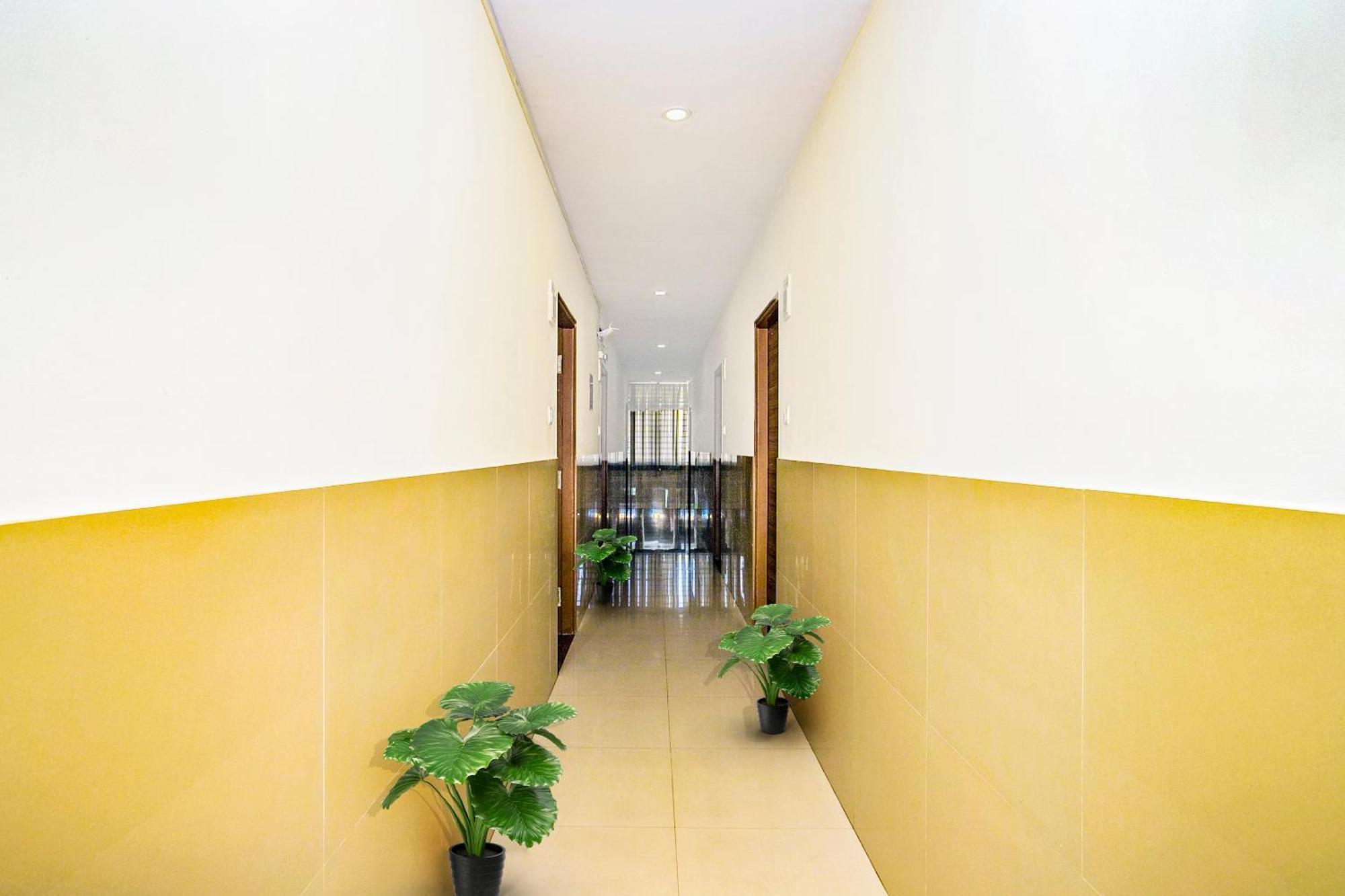 Hotel Oyo Athiti Residency 3*