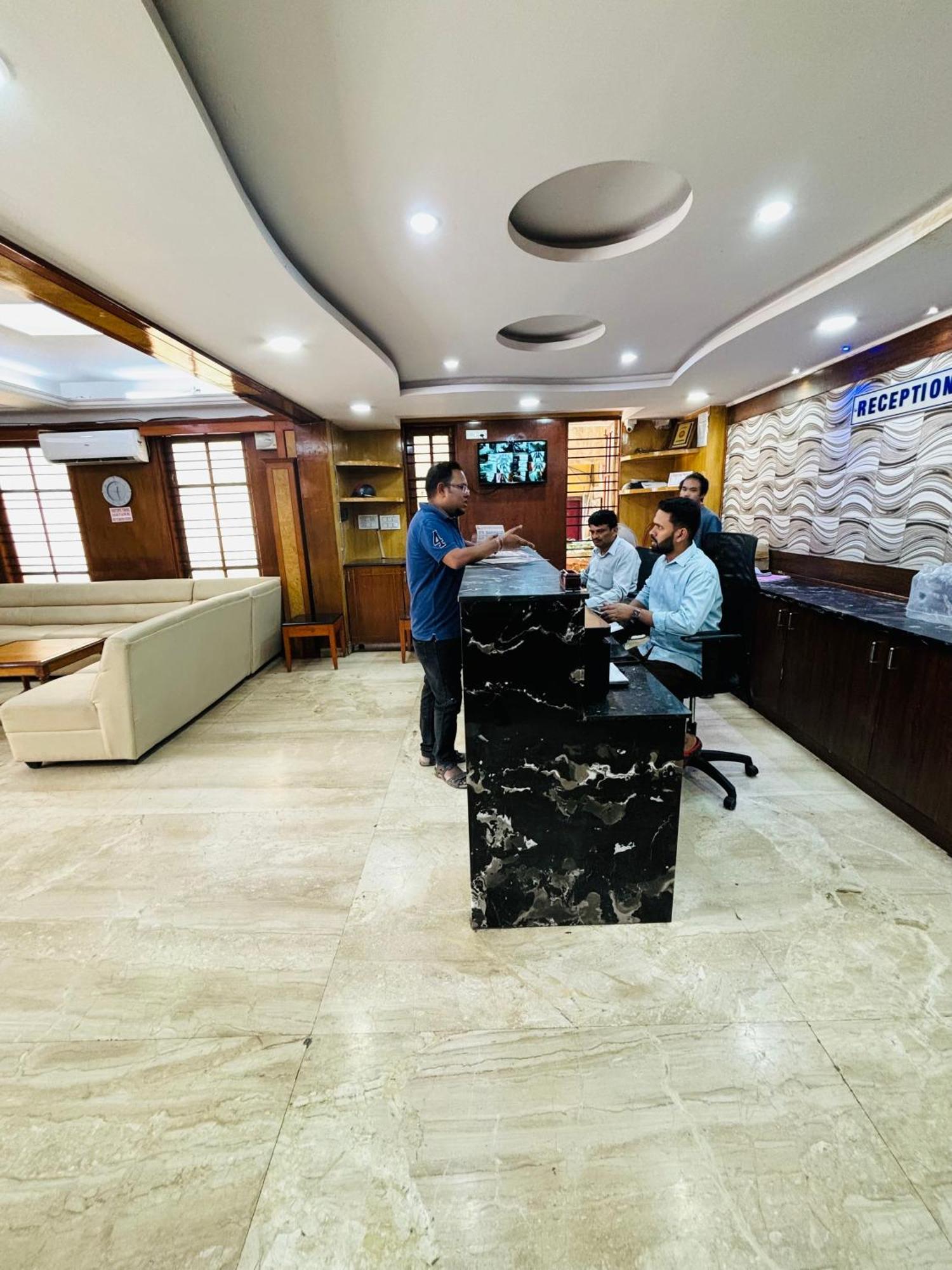 Chetan International 3* Bangalore