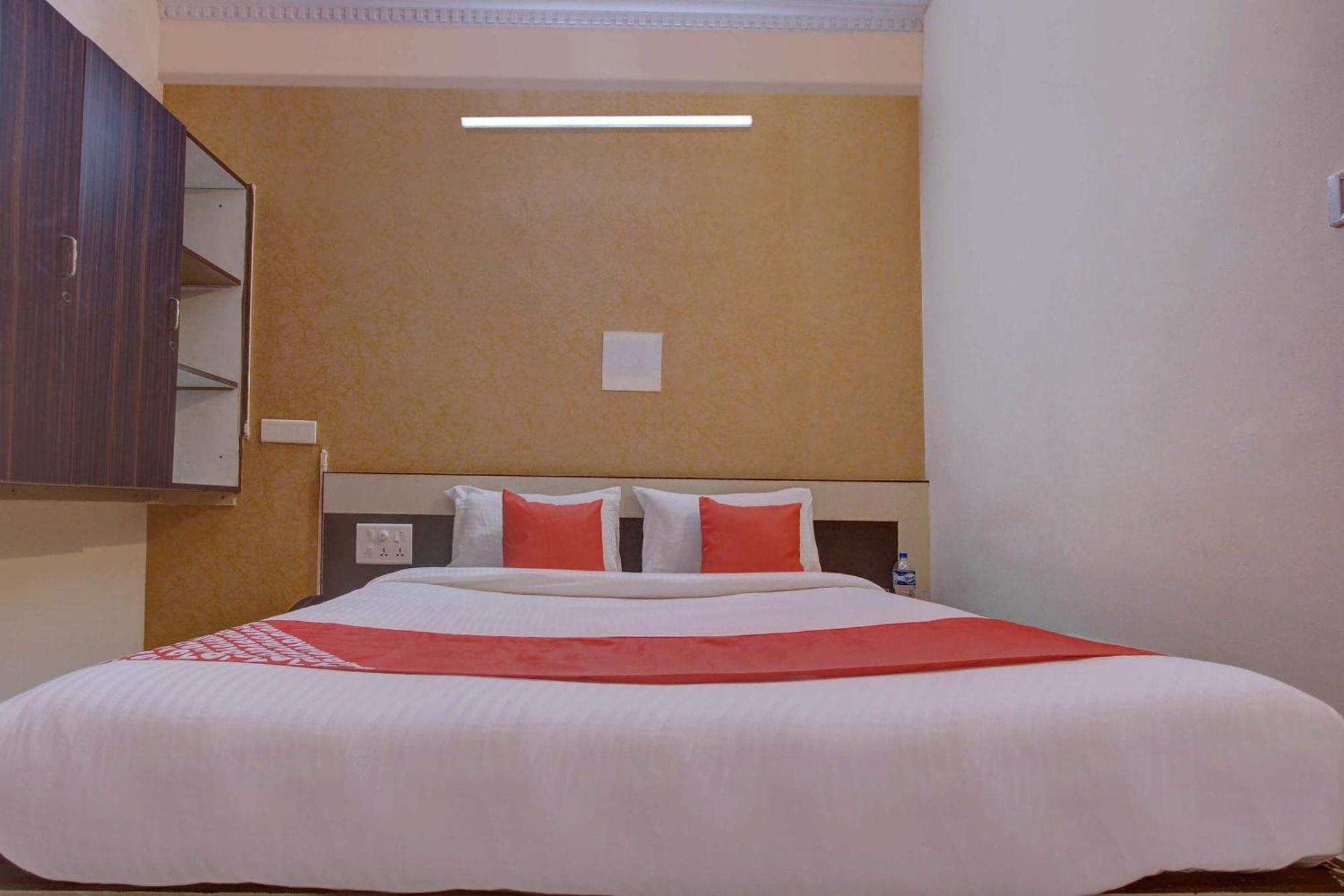 O Blue Hotel