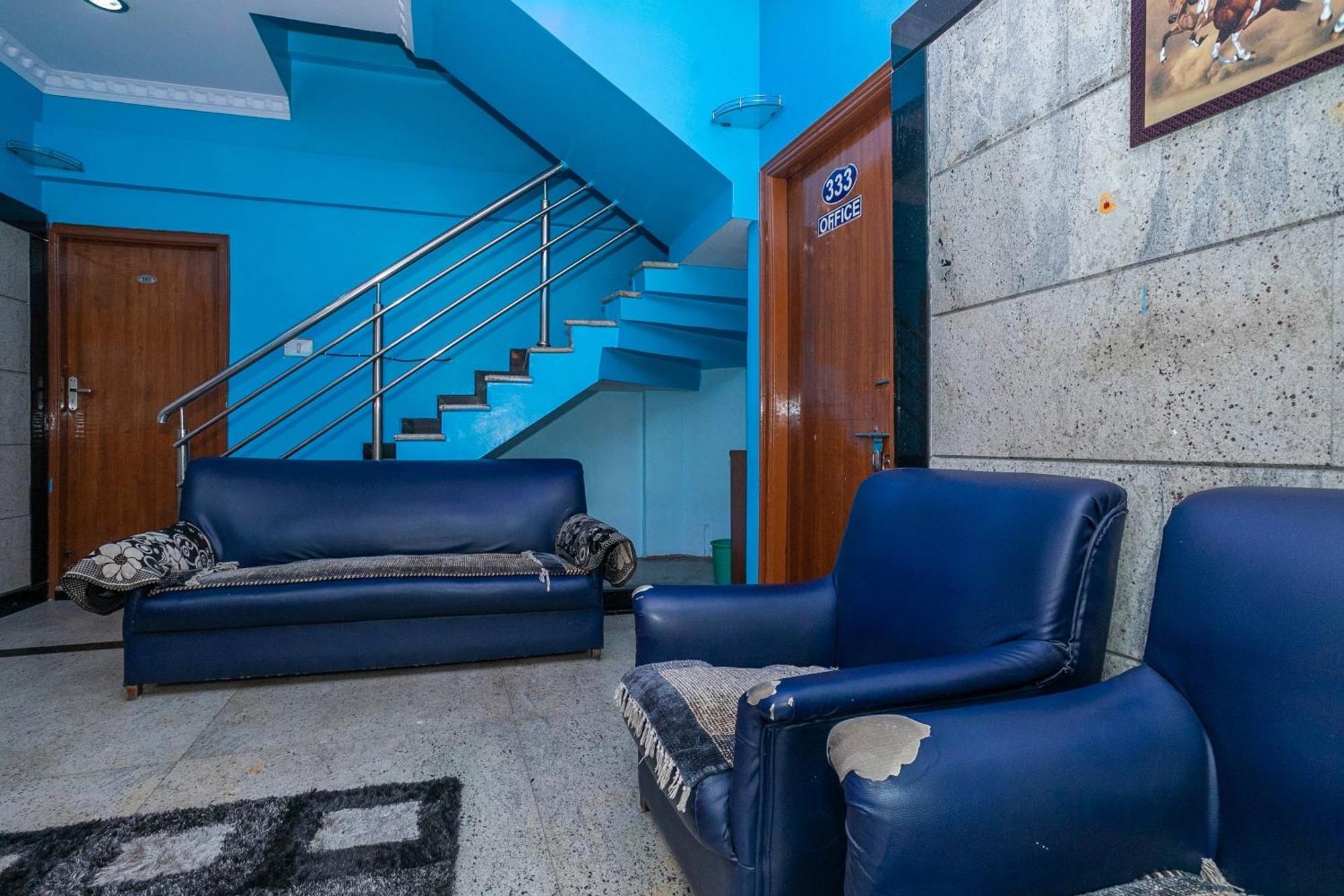 Hotel O Royal Near Iskcon Temple