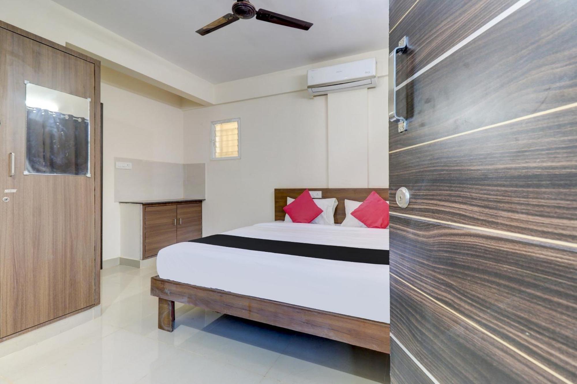 Hotel O Elite Lifestyle Red Rose Near 7d Voyage