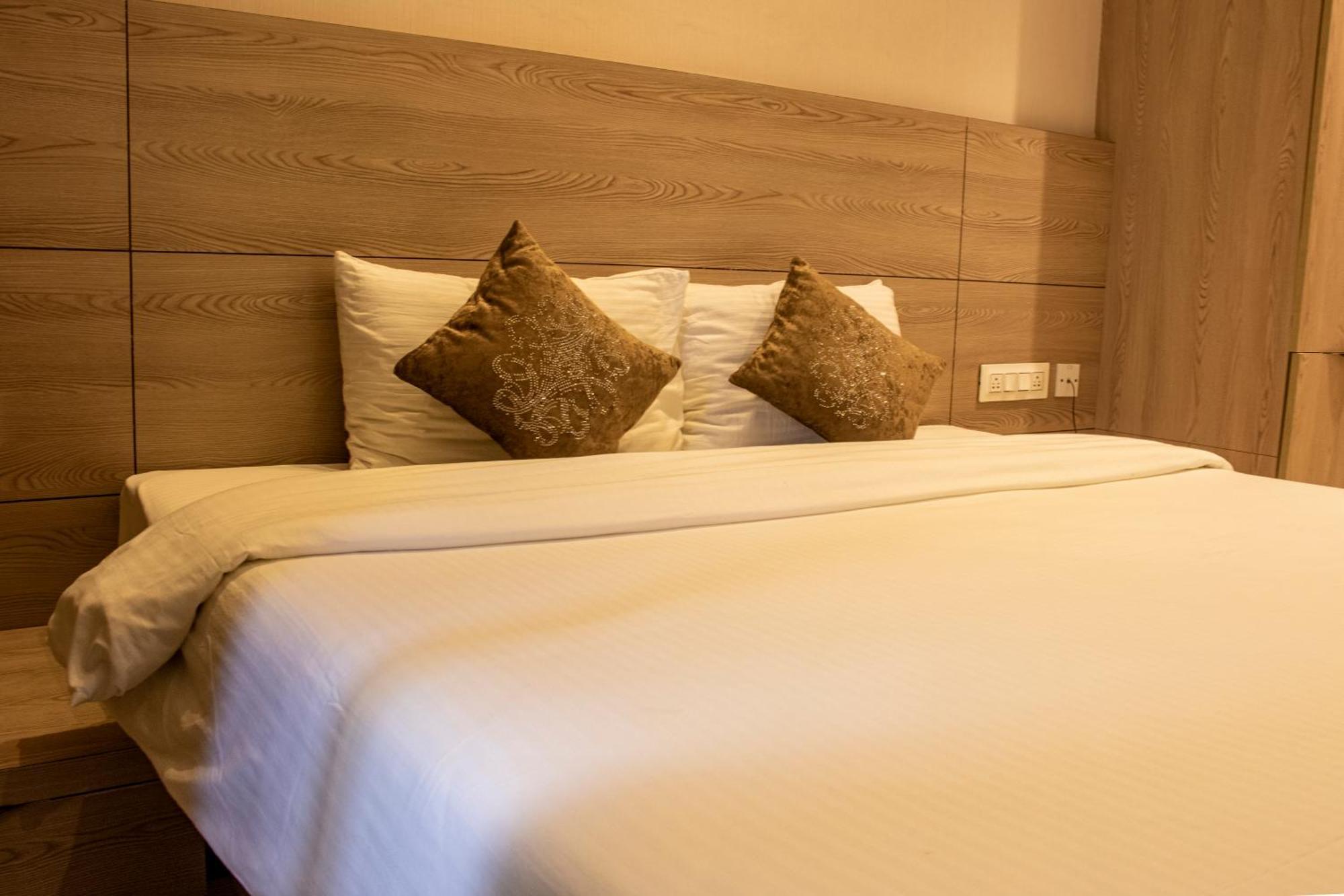 Hotel Hypons Bangalore
