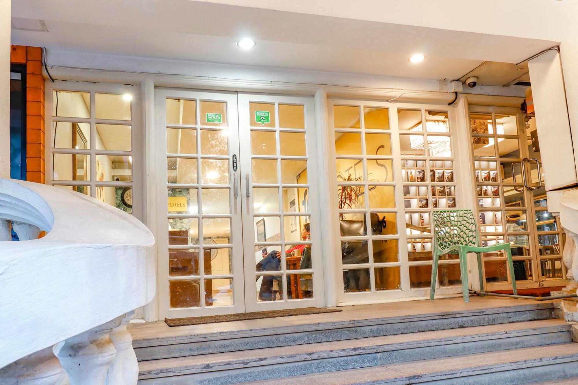 Fabhotel Park - Indiranagar Hotel Bangalore