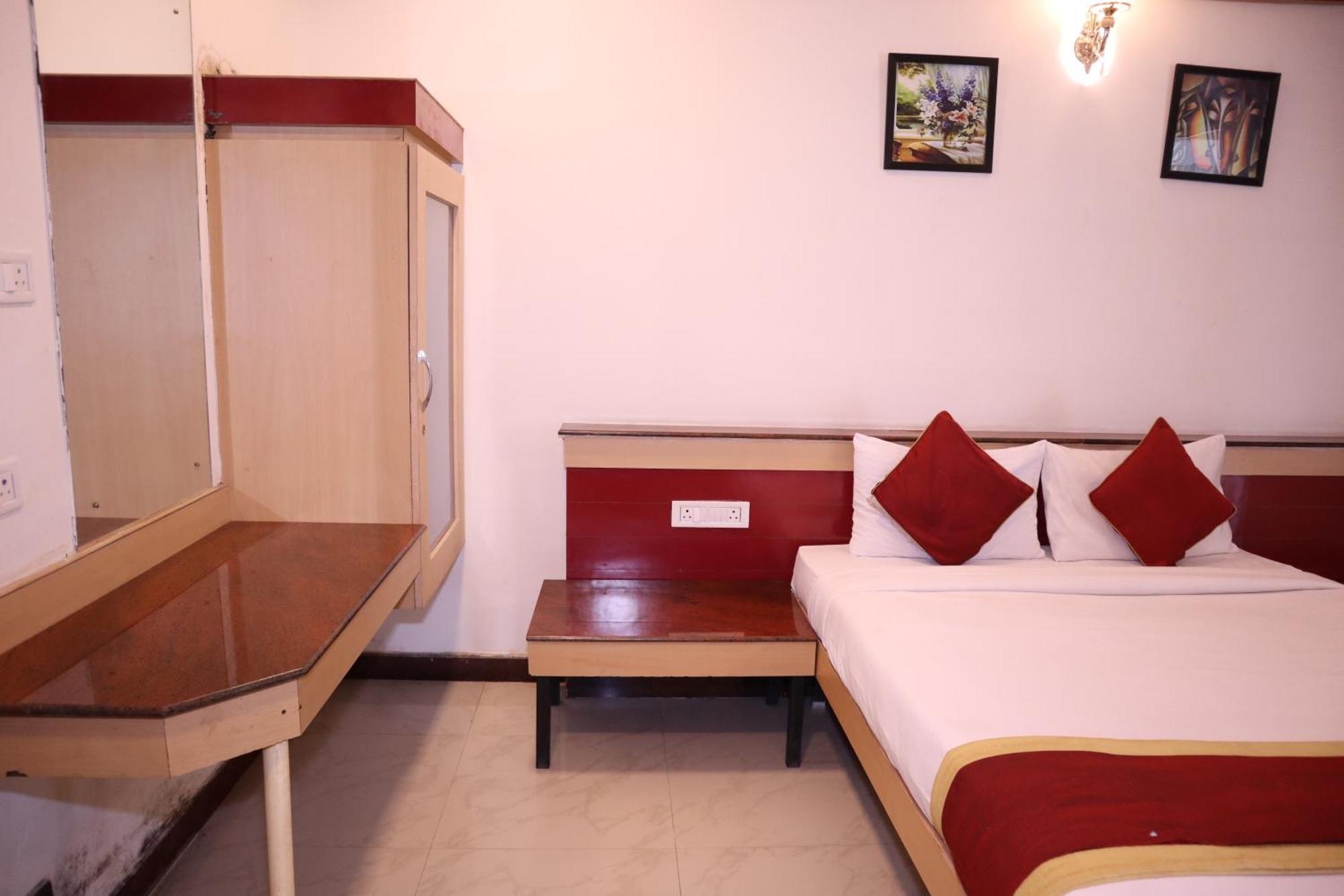 Hotel Sri Sai Ram Bangalore