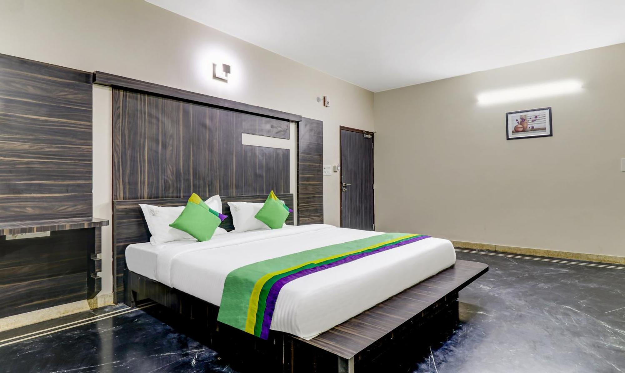 Treebo Trend Coastal Grand Bangalore