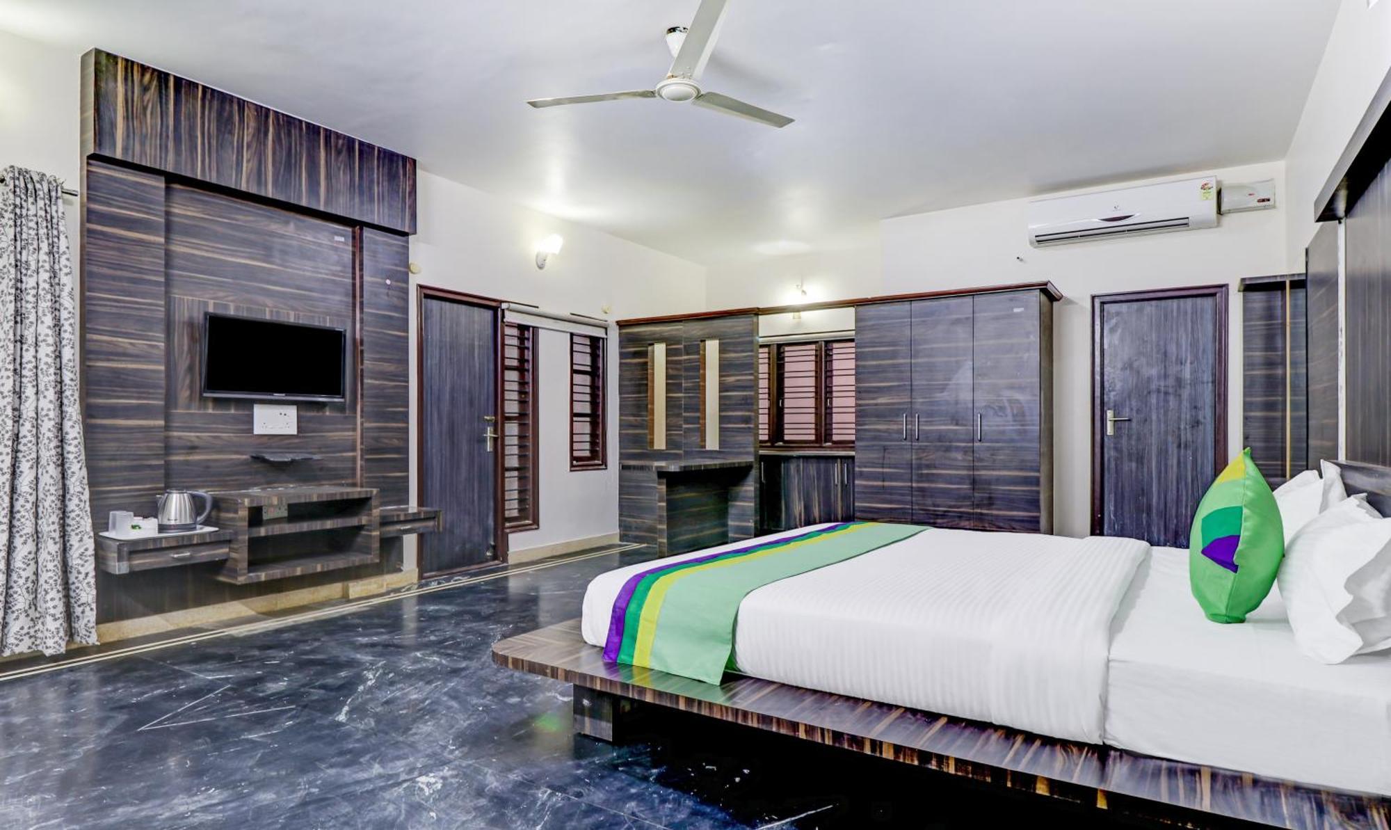 Hotel Treebo Trend Coastal Grand Bangalore