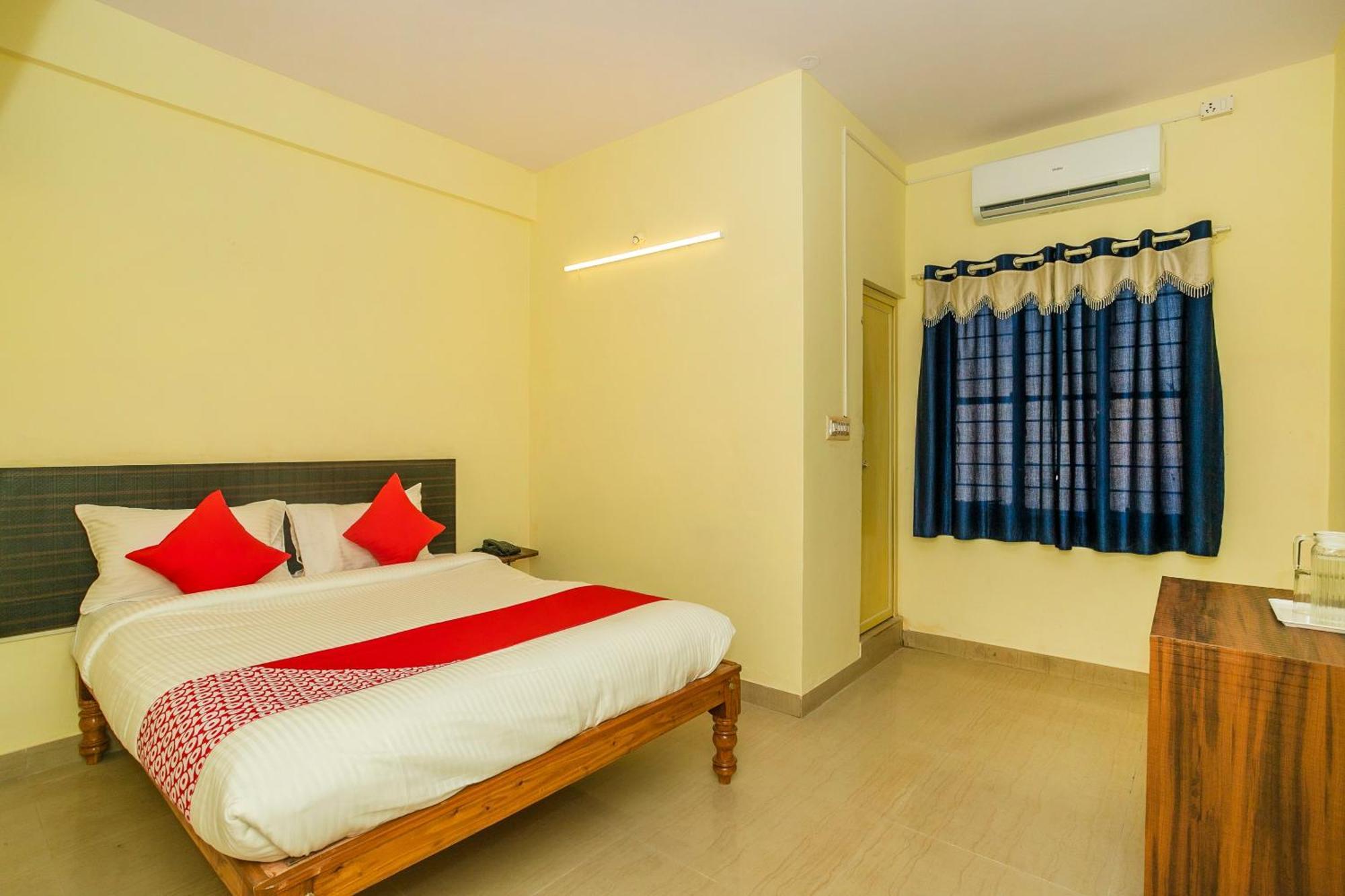 Hotel O Shree