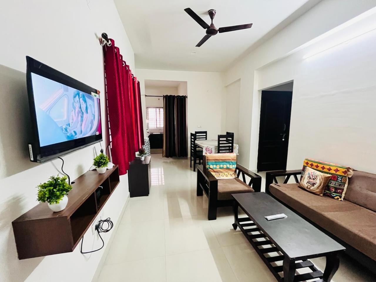 Shigaur Homes -lovely 2bhk With Balcony Near Wipro Sarjapur Road Apartment Bangalore