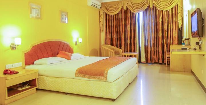 Hotel Aj International