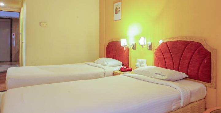 Hotel Aj International 2*