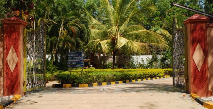Gold Coins Club & 4* Bangalore