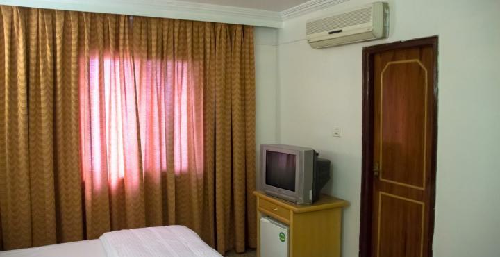 Oyo 539 Pearl Hotel