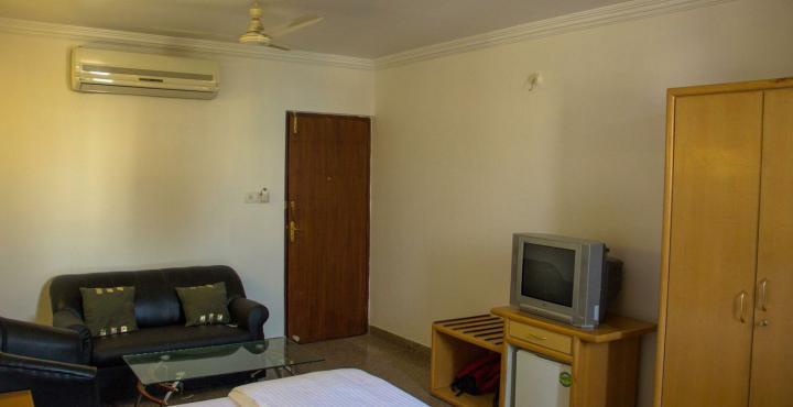Hotel Oyo 539 Pearl Bangalore