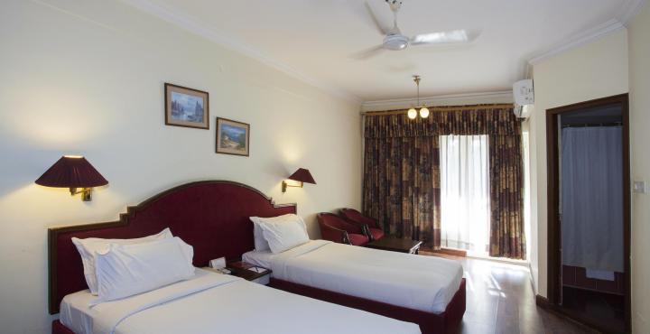 Nalapad's International Hotel 4*