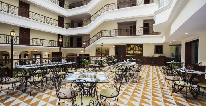 Nalapad's International 4*