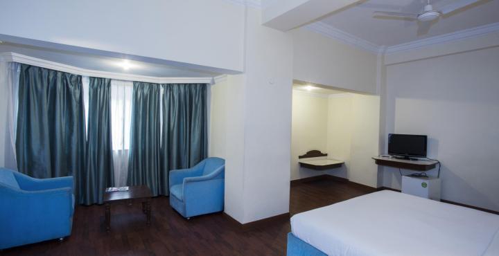 Nalapad's International 4*