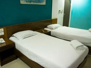 Treebo Trip Cynosure Suites Bed & Breakfast