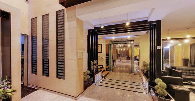 The Solitaire Hotel