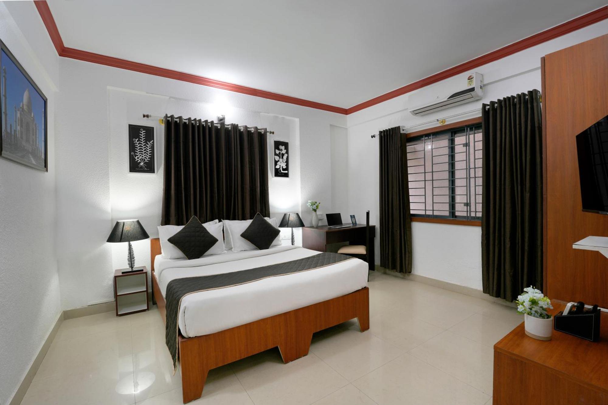 Nevesa Hotel