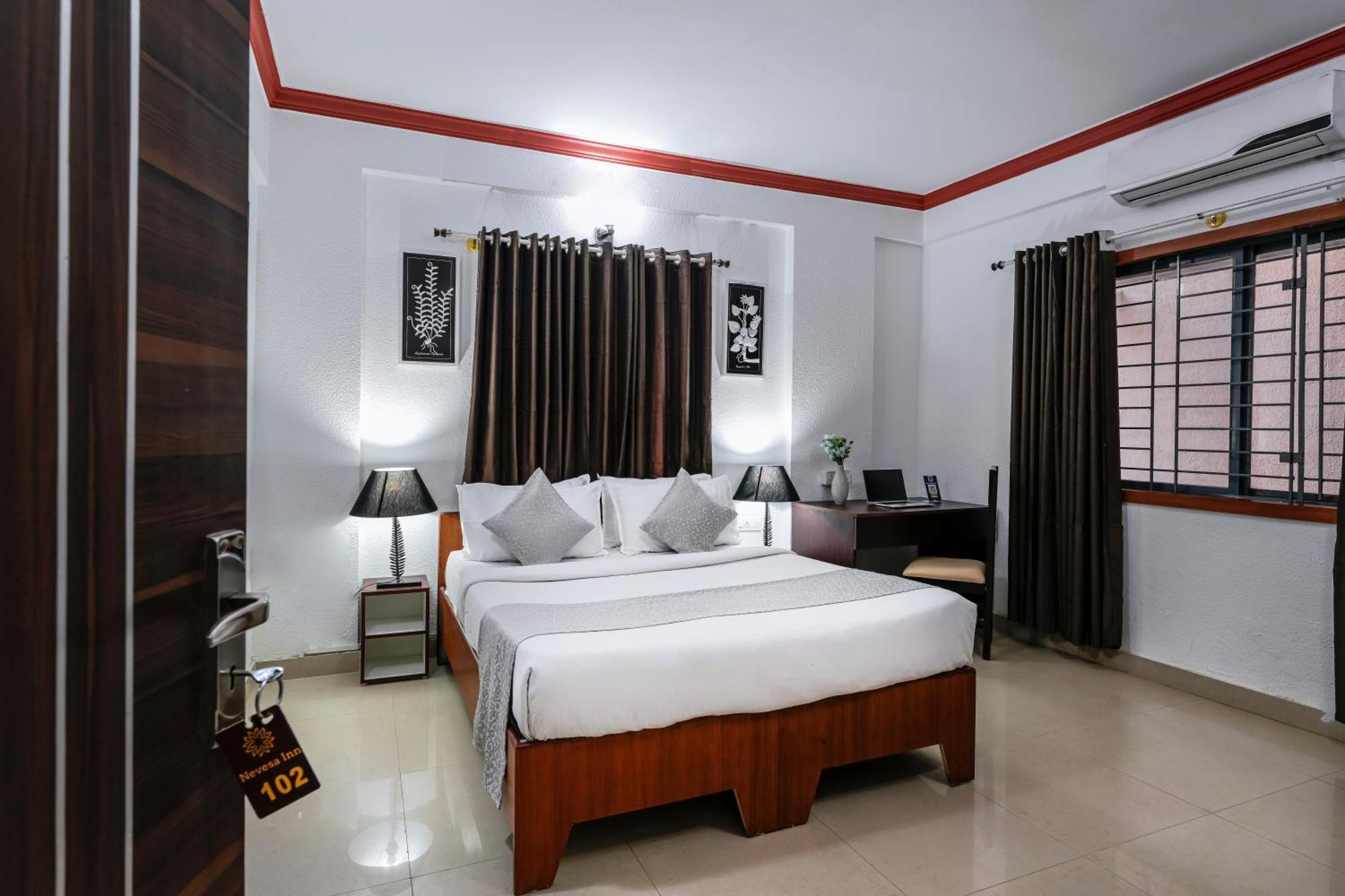 Hotel Nevesa Bangalore
