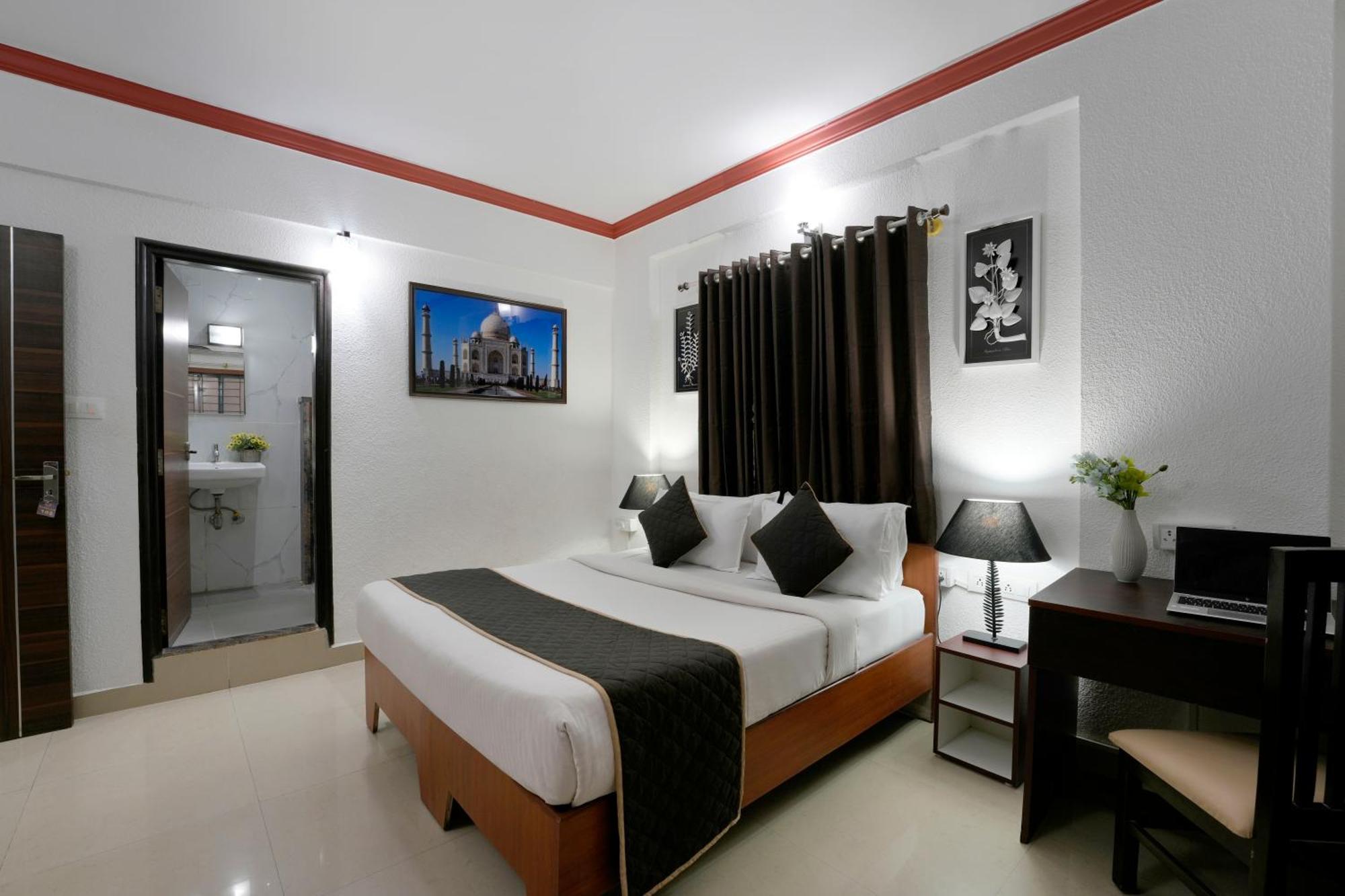 Nevesa Hotel
