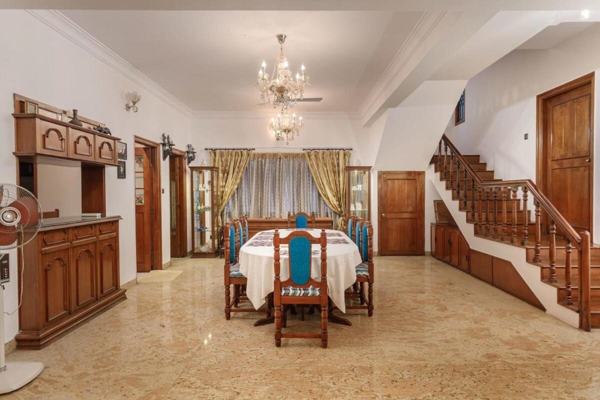 Villa Westside Bungalow By Jadecaps Nr Wtc Rajajinagar *