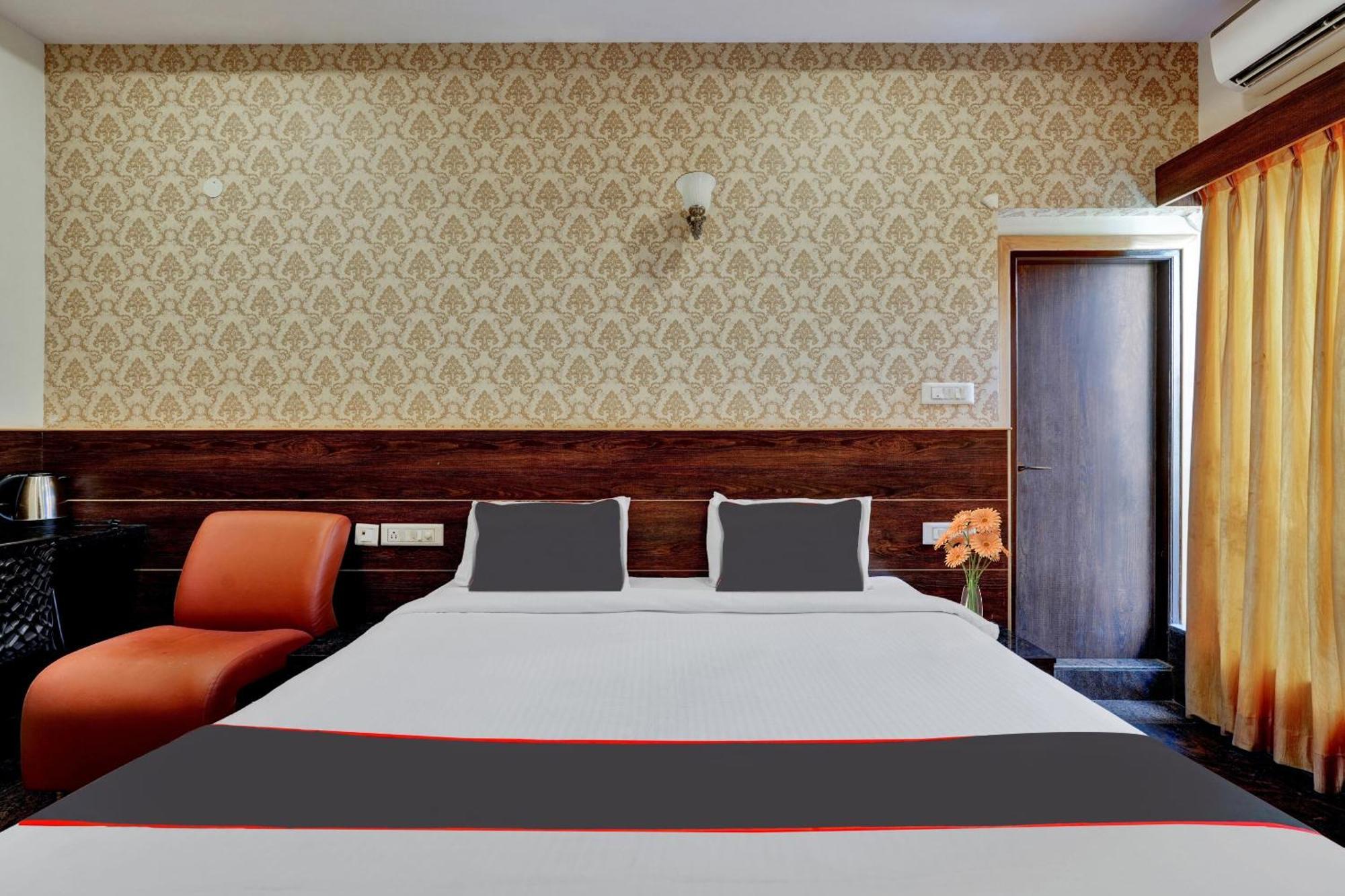 Collection O Ira International Boutique Hotel Bangalore