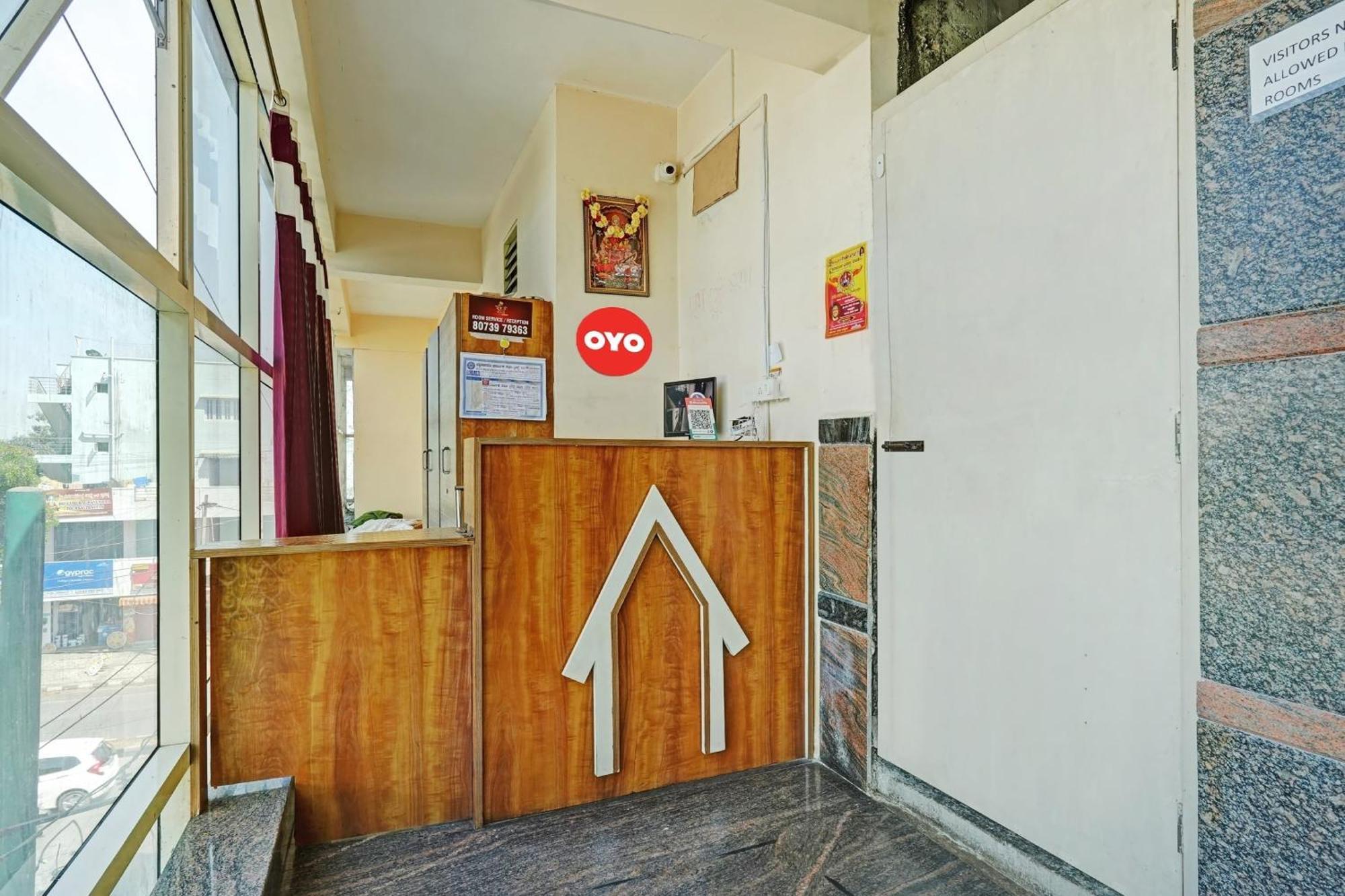 O Chalukya Comforts 3* Bangalore