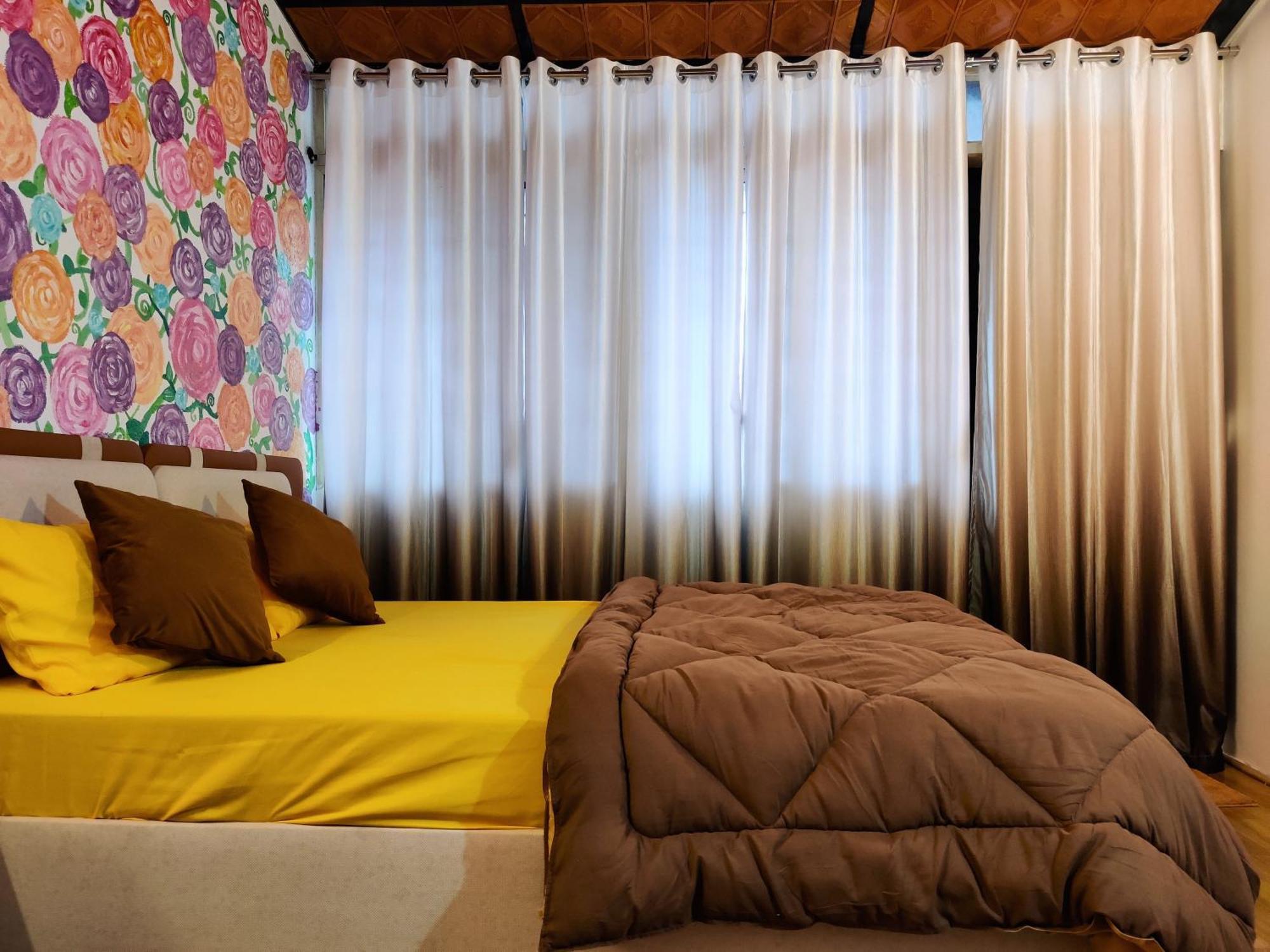 The Rustic Manor - Homestay *