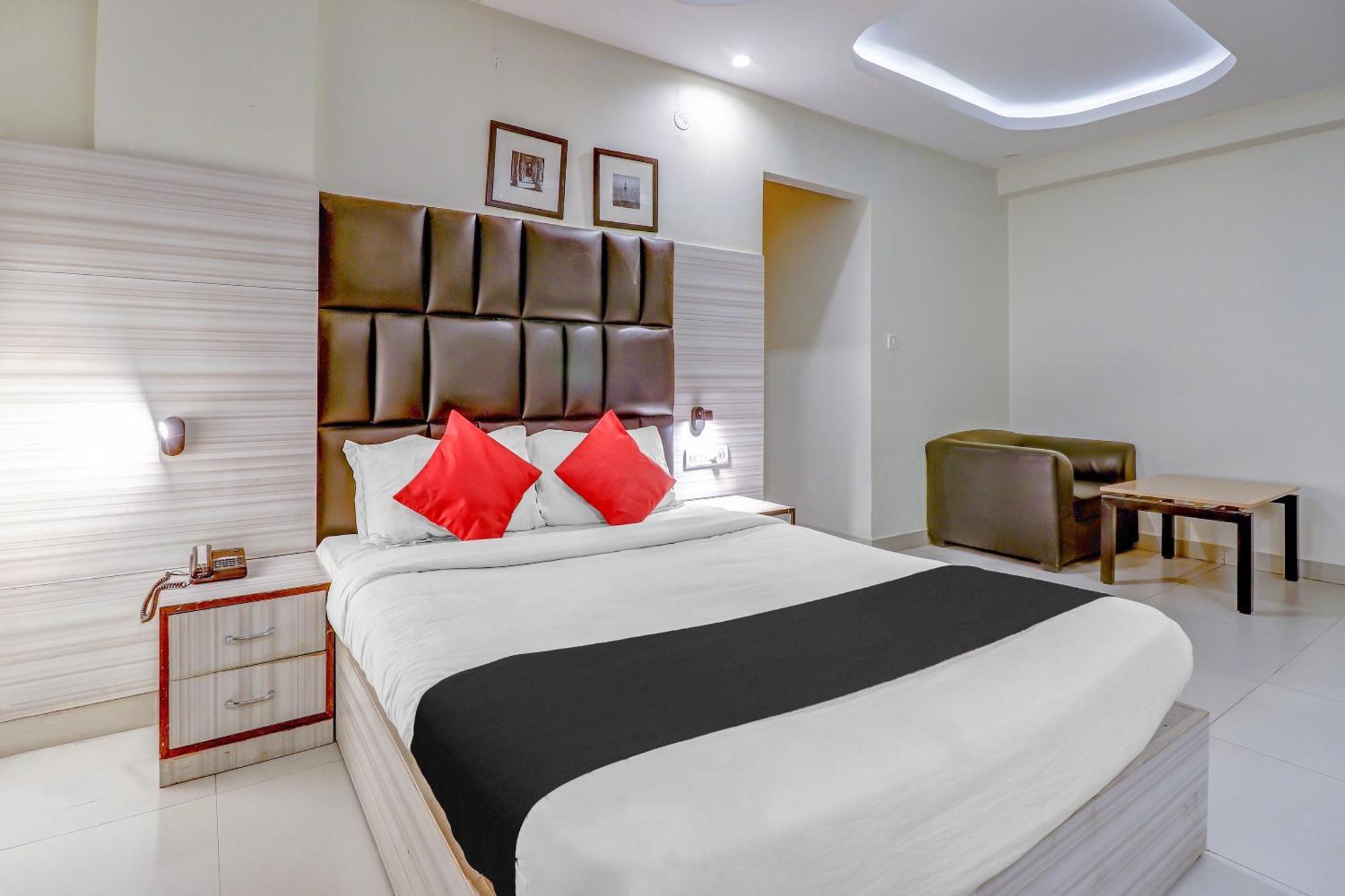 Hotel O N R Classic Bangalore