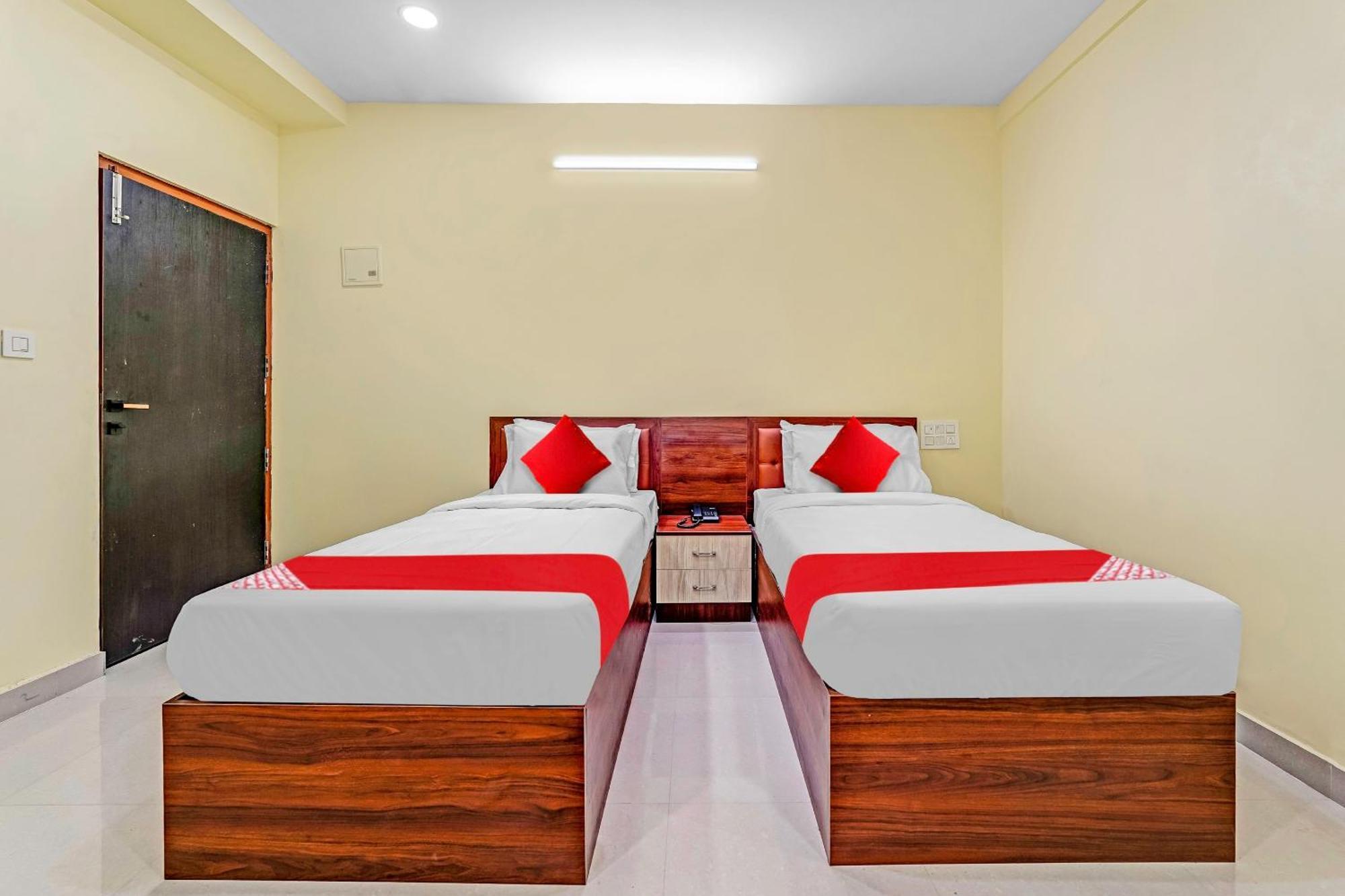 Hotel Oyo Flagship Ayodhya Bangalore