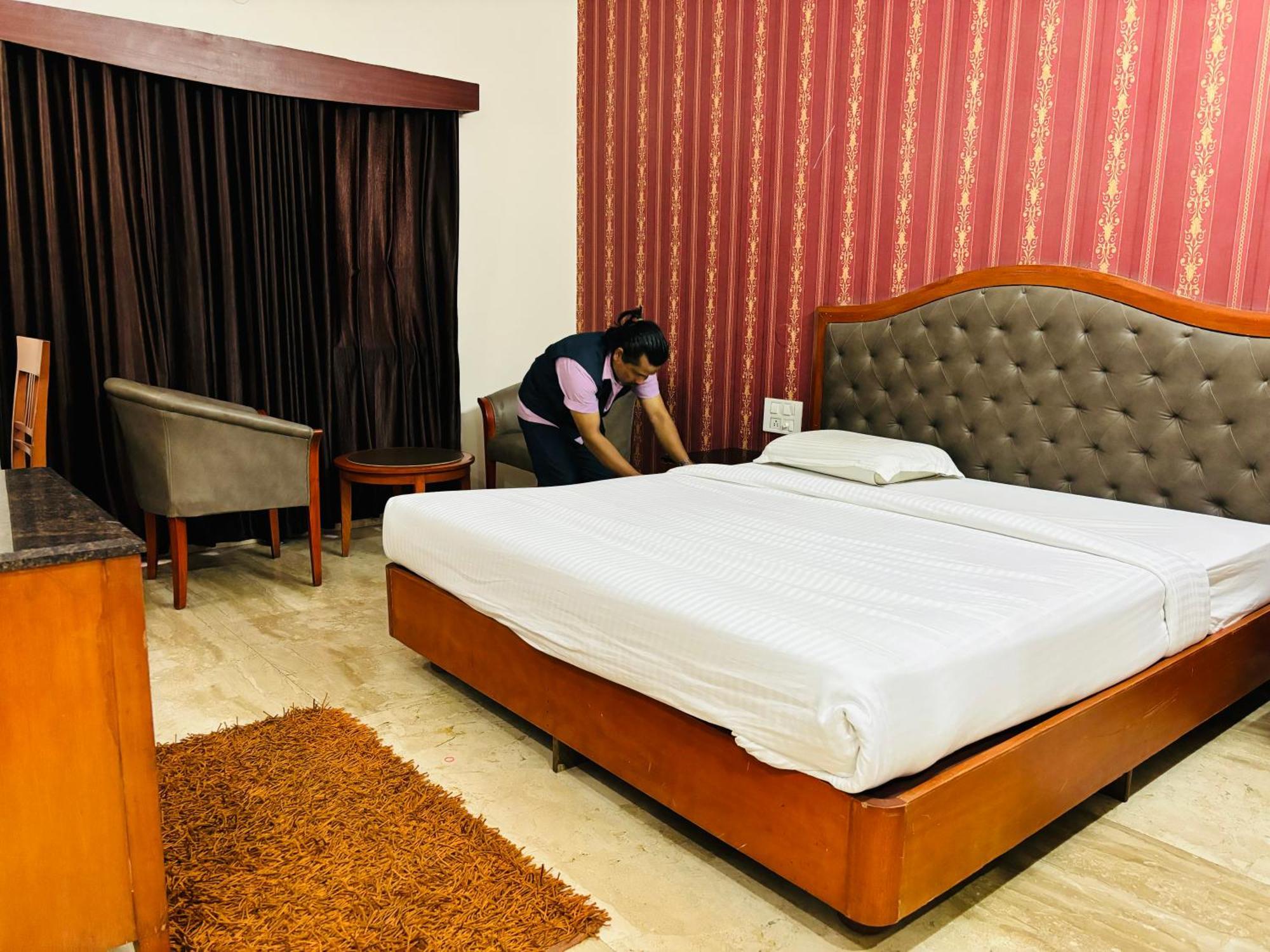 Chetan International Hotel Bangalore
