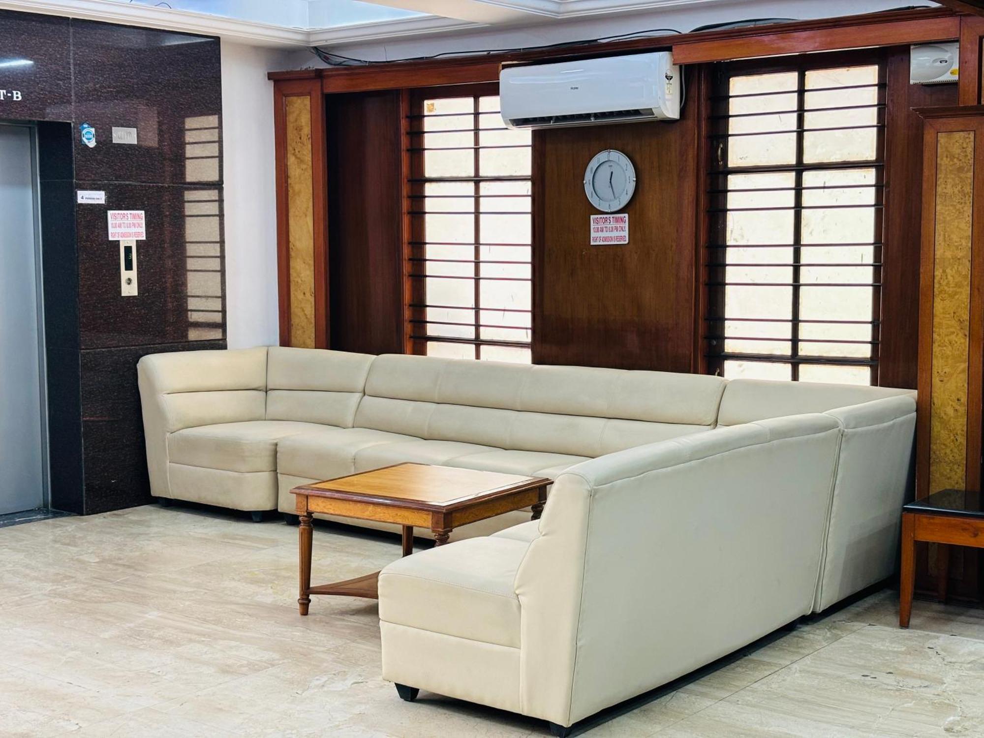 Hotel Chetan International 3*
