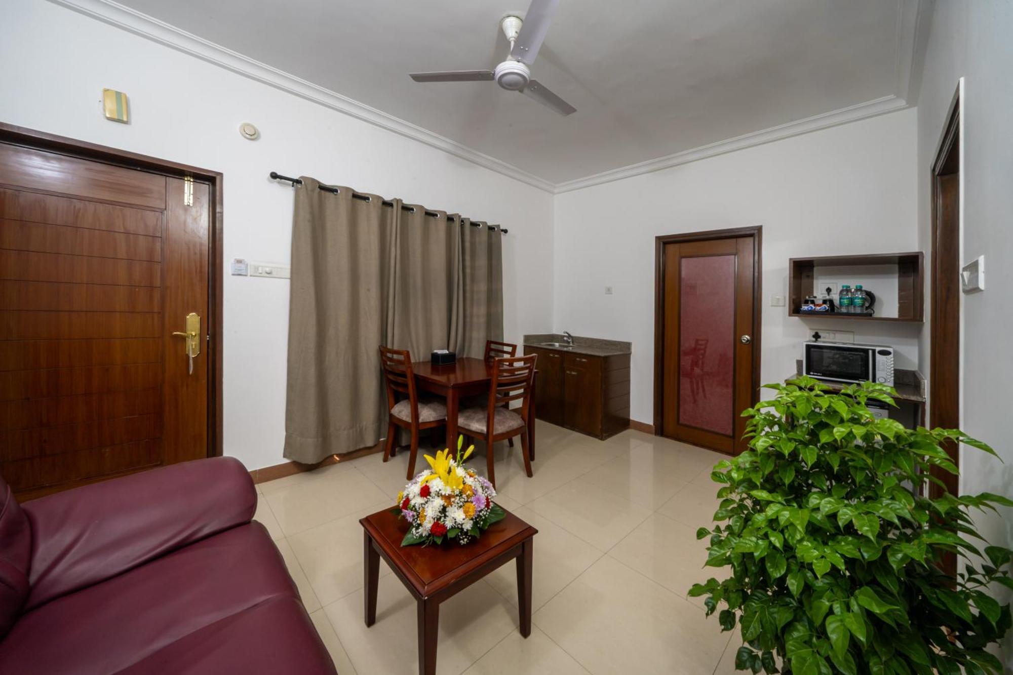 Midtown Marathahalli Hotel 3*