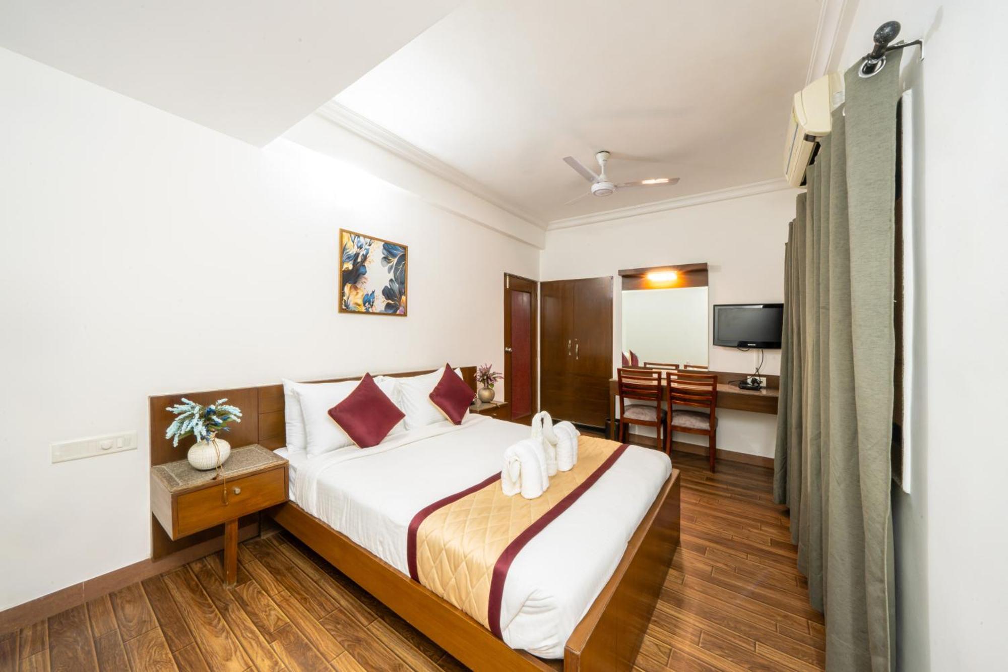 Midtown Marathahalli Hotel