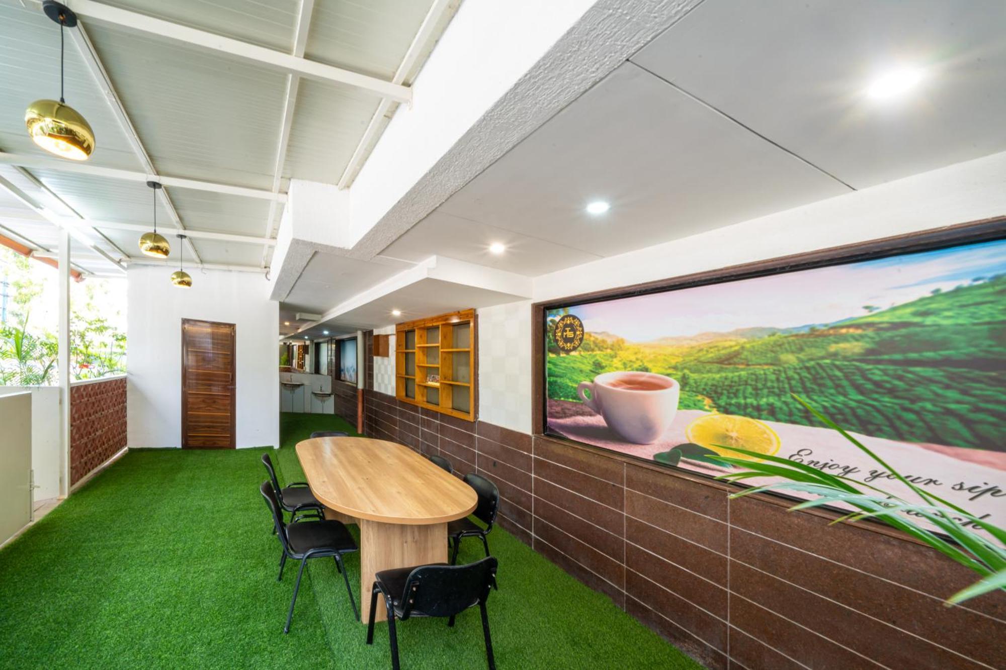 Hotel Midtown Marathahalli 3*