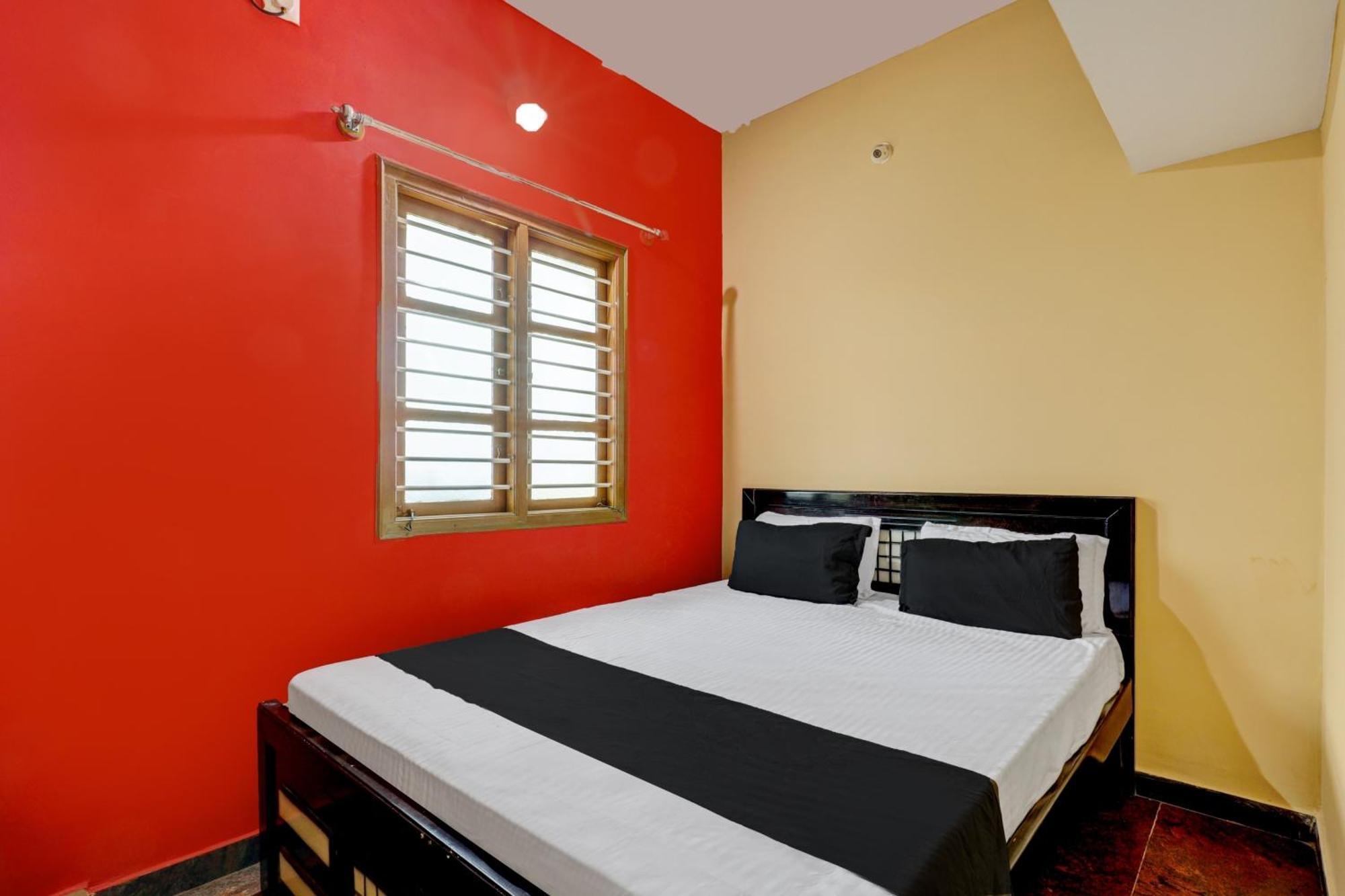 Hotel Collection O Waiterly Boarding & 4*