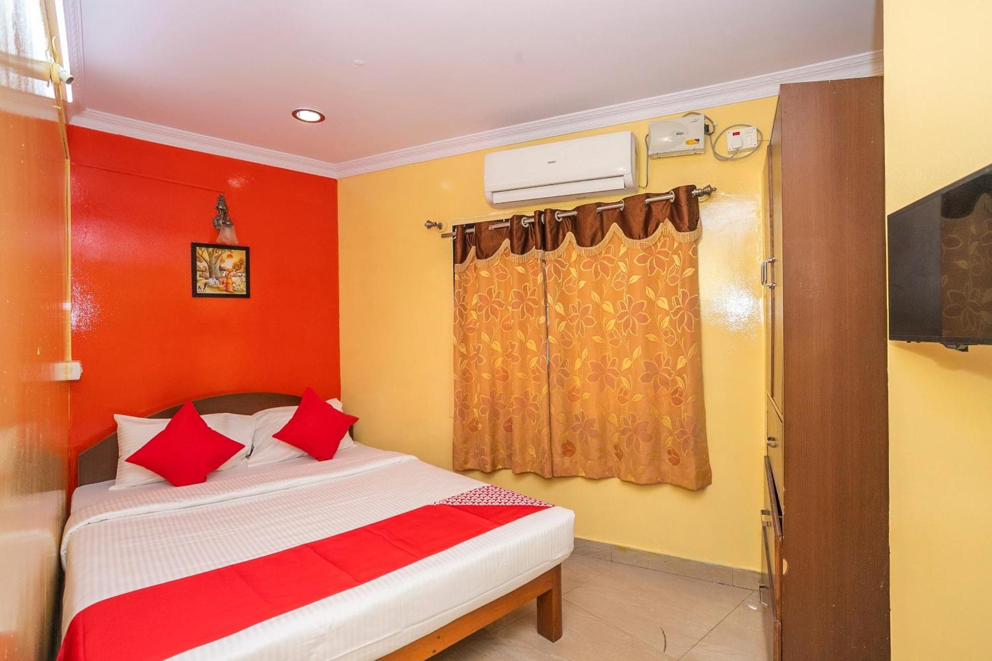 O Royal Near Iskcon Temple Hotel