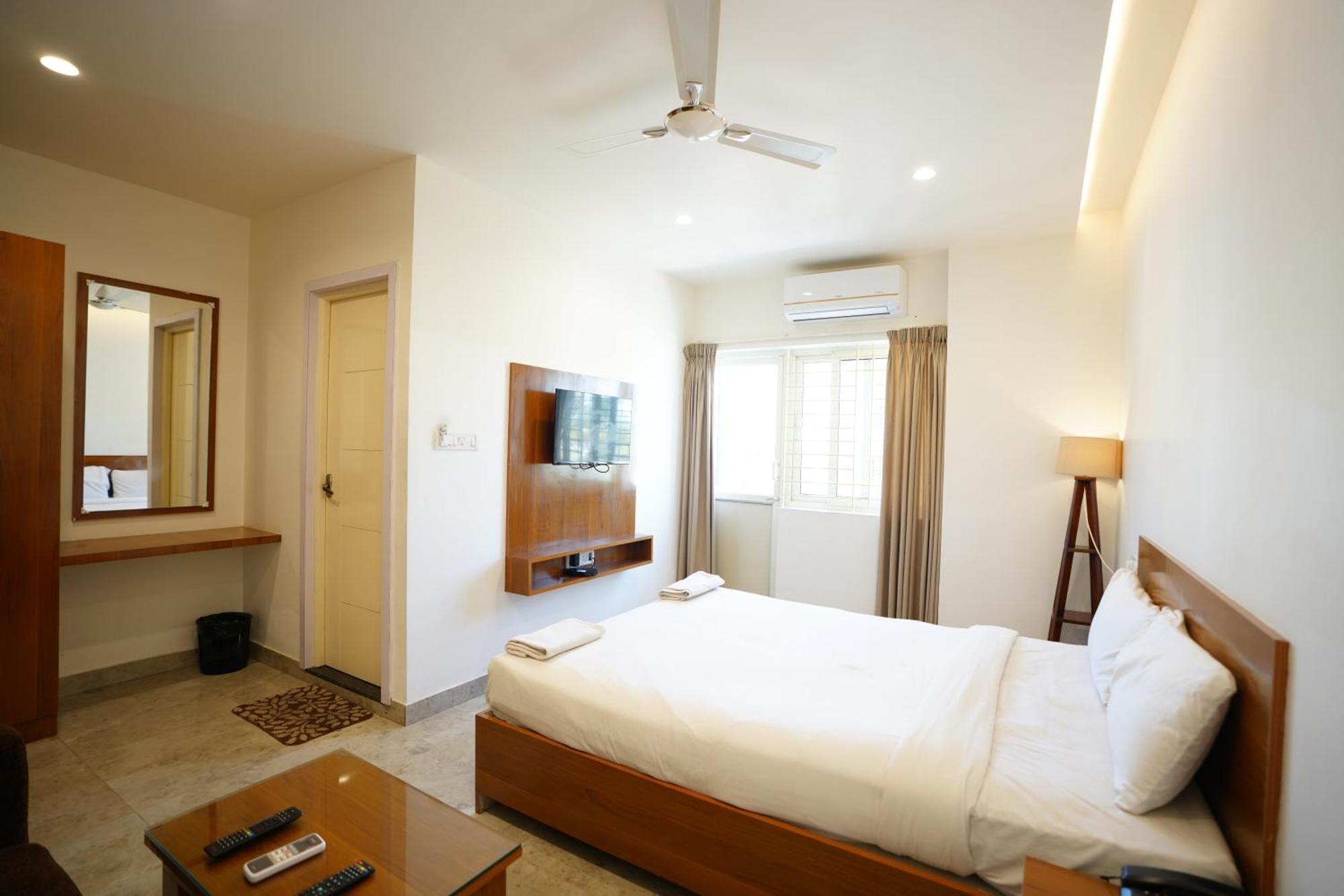 Hotel The Ekah Comforts Bangalore
