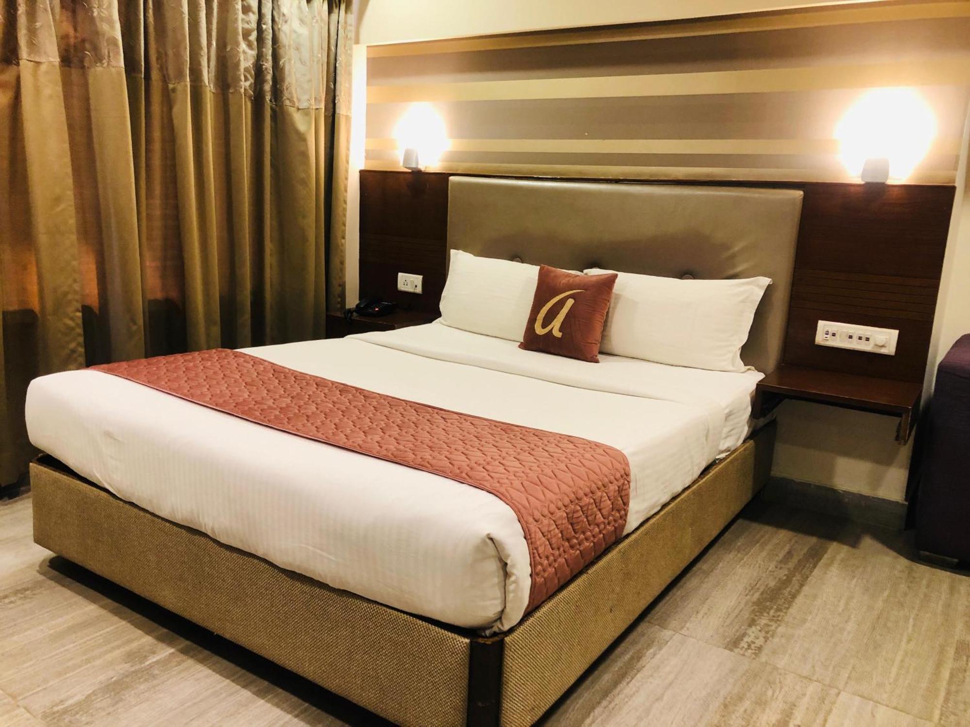 Astra & - Kadubeesanahalli ,opposite Oracle And Jp Morgan, Marathahalli Outer Ring Road Hotel Bangalore