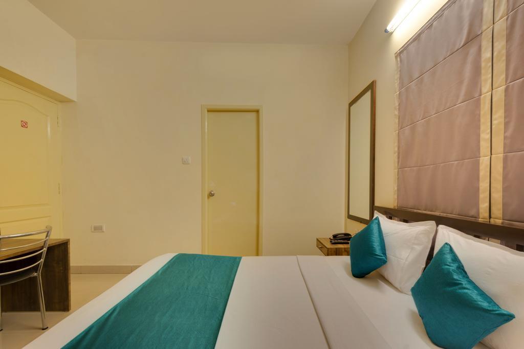 Hotel Zo Ulsoor Lake Indiranagar Bangalore