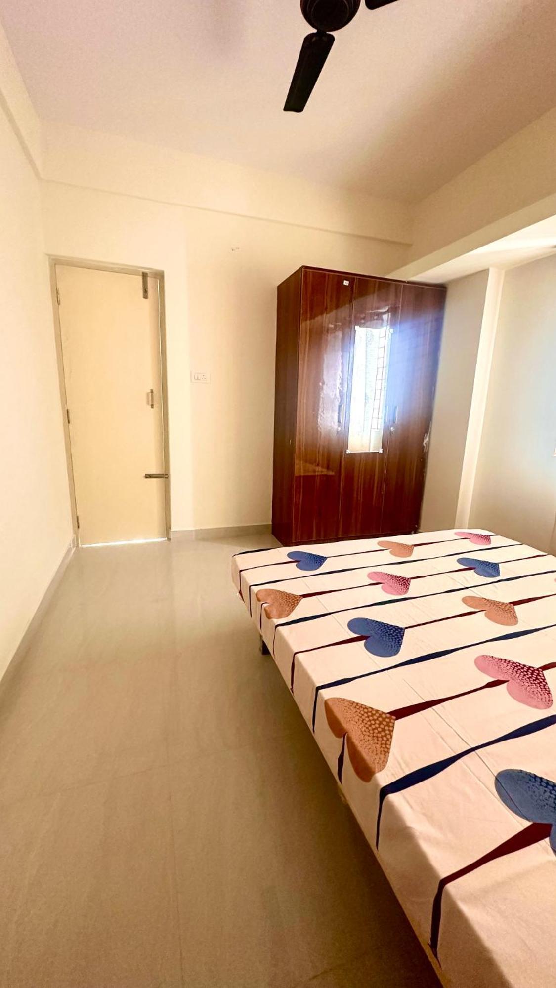 Apartment Kargil Stays- Dedicated 1bhk Flat With Balcony