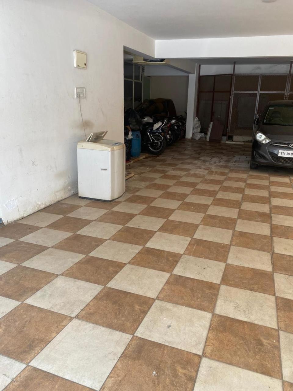 Hotel Cocoon - Kalyan Nagar 3*