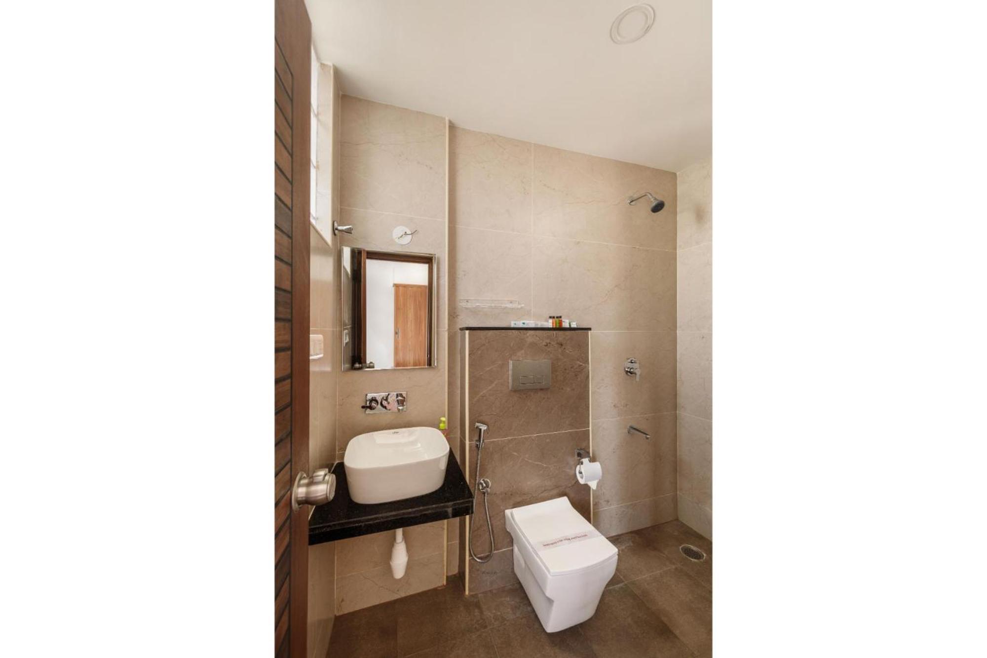 Hotel Olive Serviced Btm Layout