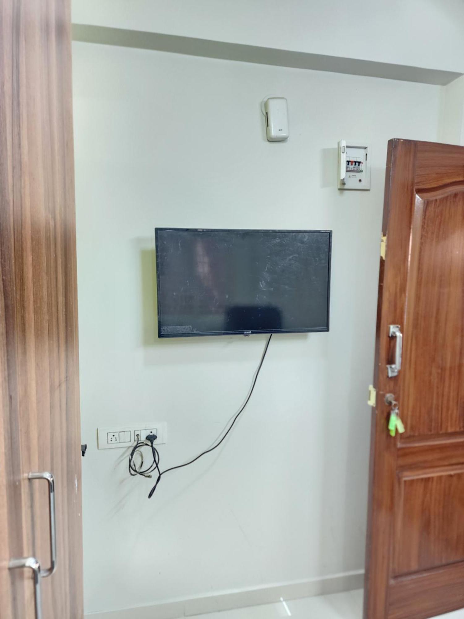 Apartment Furnished 1bhk House In Ground Floor
